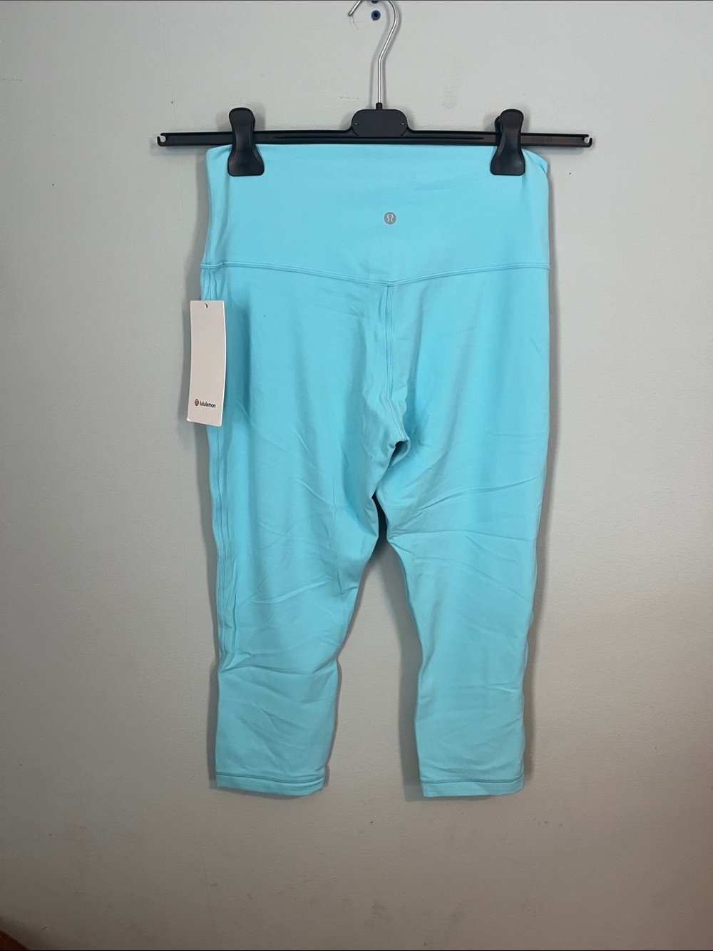 lululemon athletica' Aqua Cropped Leggings